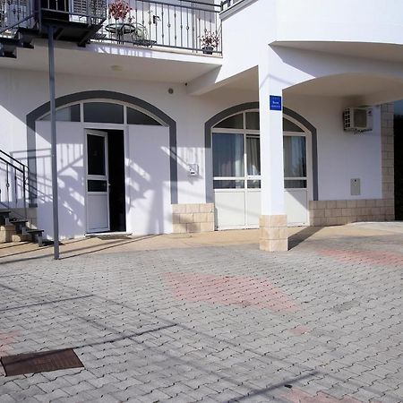 Charming Carmen Apartment Kaštela Zewnętrze zdjęcie