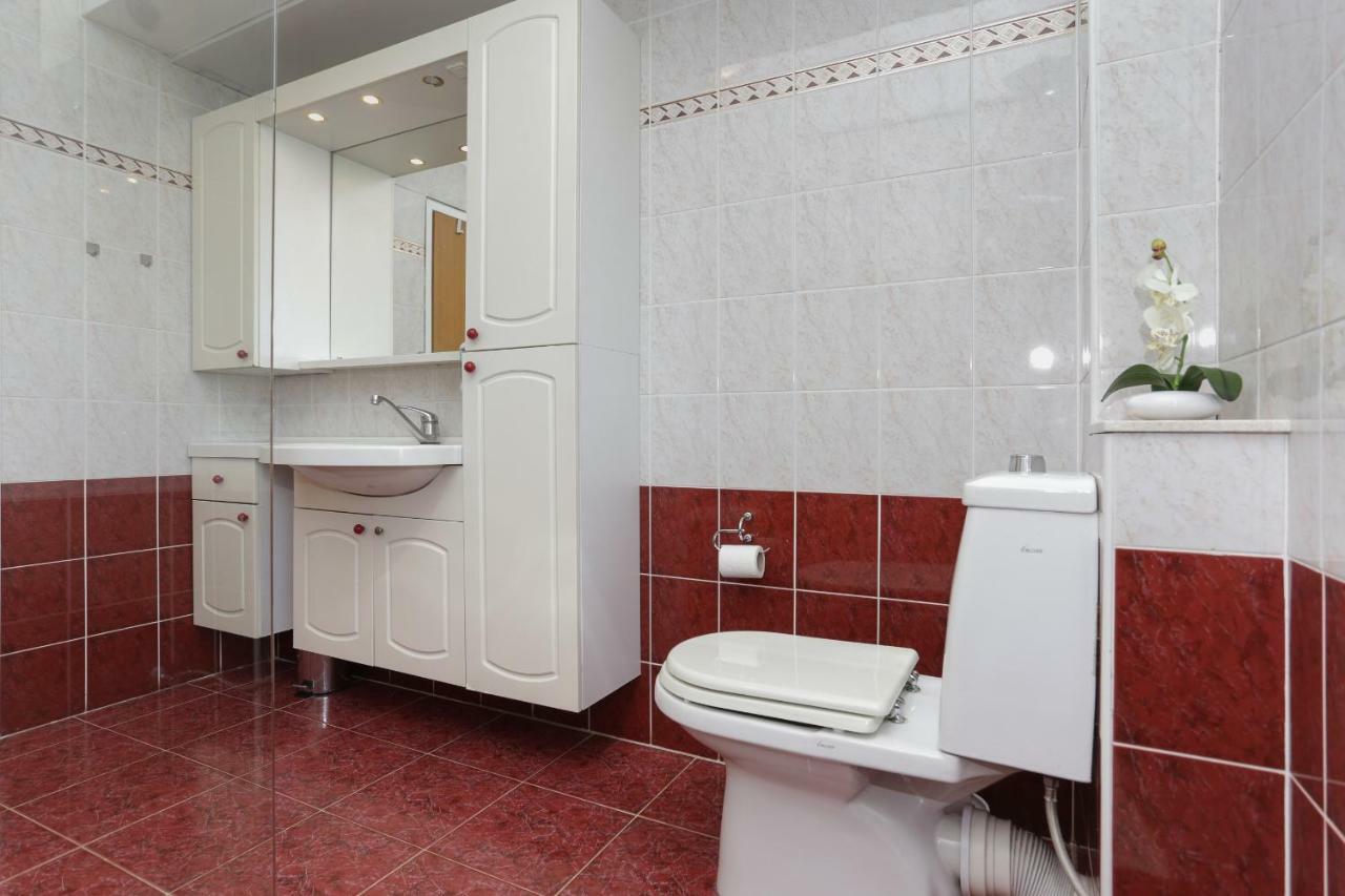 Charming Carmen Apartment Kaštela Zewnętrze zdjęcie