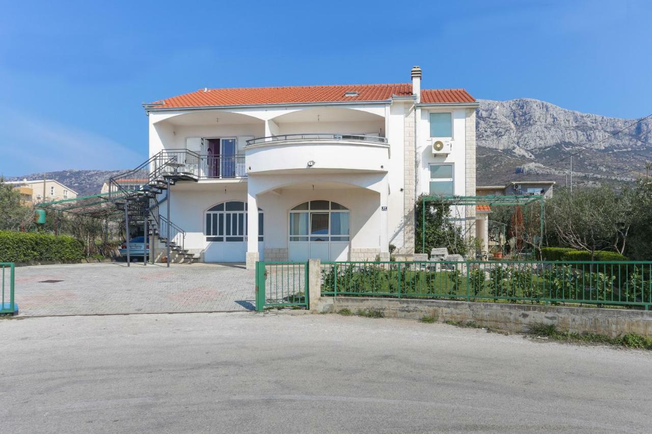 Charming Carmen Apartment Kaštela Zewnętrze zdjęcie