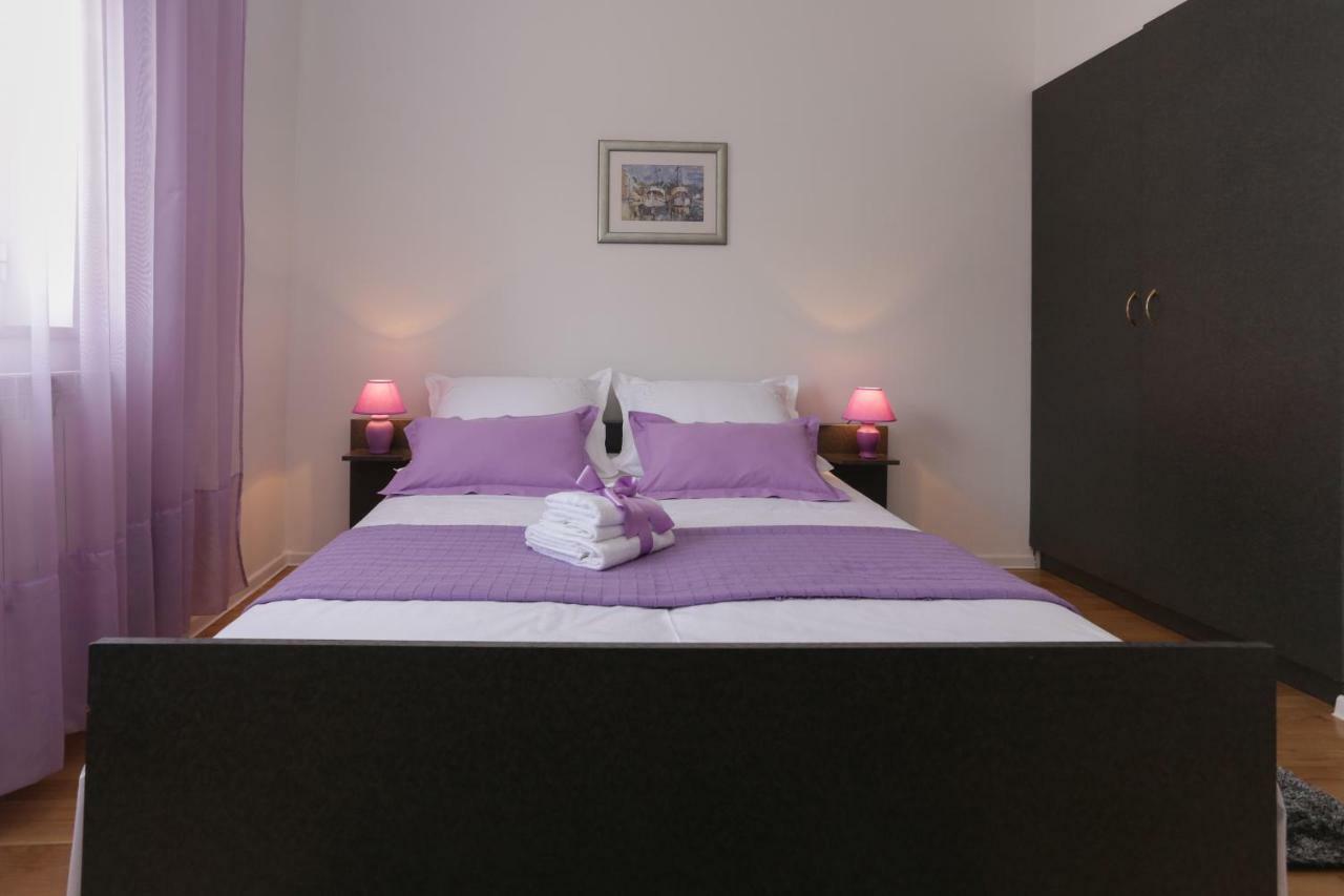 Charming Carmen Apartment Kaštela Zewnętrze zdjęcie